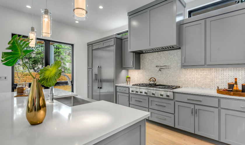 Kitchen Cabinets in Vancouver , BC
